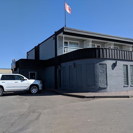 温尼伯 骑士宾馆酒店 外观 照片